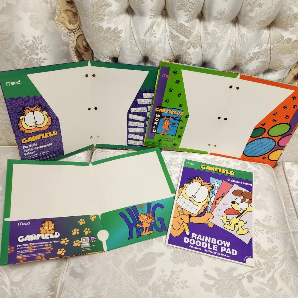 Vintage Garfield Mead Lot Of 3 Folders + Rainbow Doodle Pad With Stickers